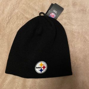 BRAND NEW Black Pittsburgh Steelers Beanie